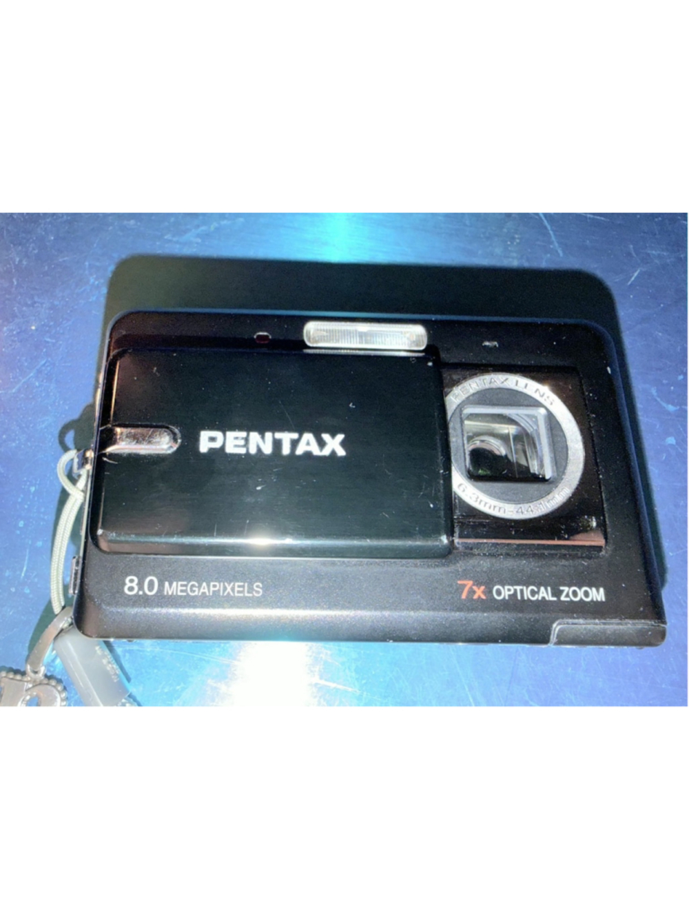 Pentax Optio Z10 8.0MP Compact Digital Camera 7x Optical Zoom Black